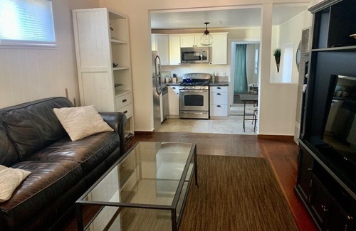 Benicia House | Cozy Benicia Cottage Downtown Benicia