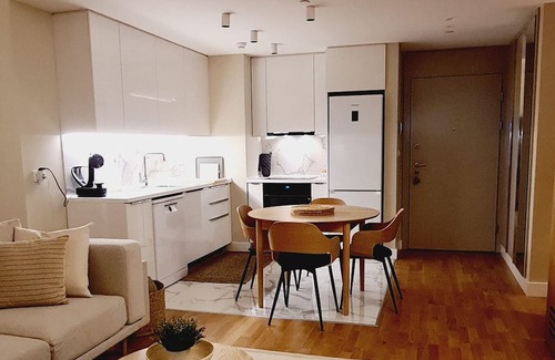 Centar Apartment | Diamond Residences-Cozy Luxury & Minimalist Charm