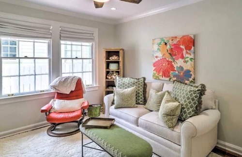 Avondale House | TwinCottage 3 bedrooms in historic Avondale - walk to shops and restaurants