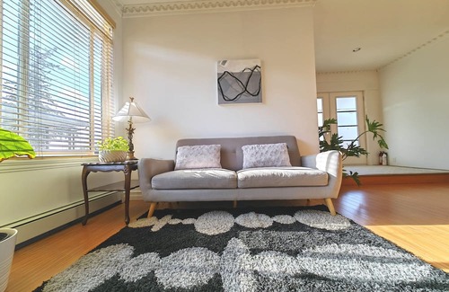 Fleetwood House | Luxurious Master Suite, Expansive Shared Spaces, and Gourmet Kitchen