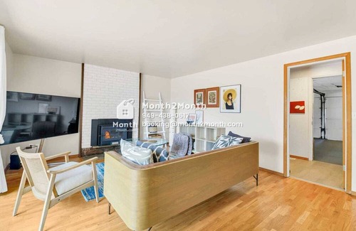 Kingsgate House | Contemporary Living on 117th Avenue #41850