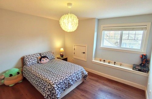 Yorkson House | Luxurious house in willoughby center