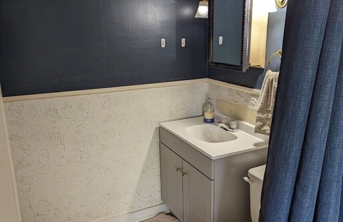 Robinson House | 3 Bedroom Home Steps from the Square