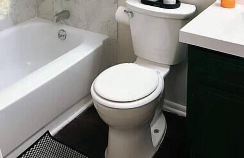 Indianapolis Apartment | Stay cozy, stay classy!