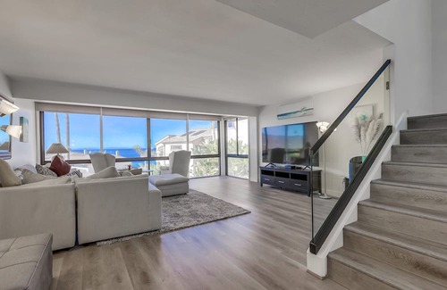South Laguna House | Ocean Front Townhome 3 BR 3 BA 2 car garage fully furnished, South Laguna beach