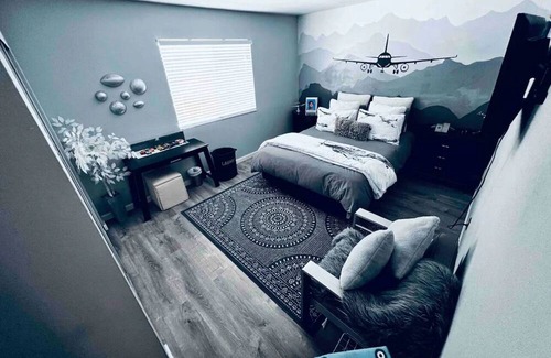 Sunrise Manor House | Our Home, Your Getaway!