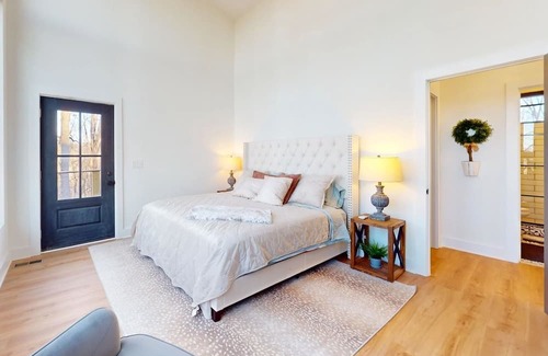 Westminster House | The Hilltop Hideaway at Lake Hartwell