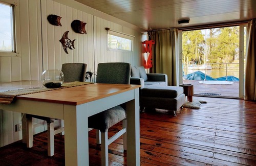 San Fernando Boat Rental | Casa Flotante La Beach: Río, Paz, Naturaleza y Deportes