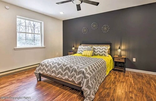 Tunkhannock Township House | Cozy Pocono Retreat: Hot Tub, Games, Near Ski