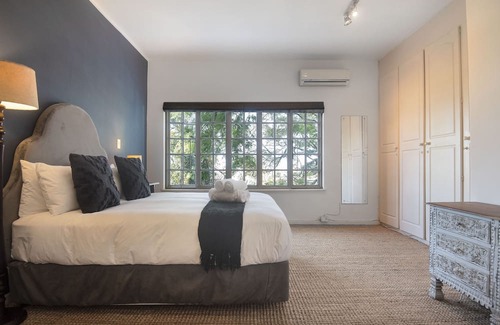 Musgrave Apartment | Nauticus 2 - Two Bedroom Apartment, Sleeps 4