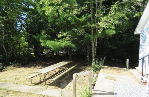 Sanford Cottage | Delightful waterfront home offers fun and relaxation for all who venture here!