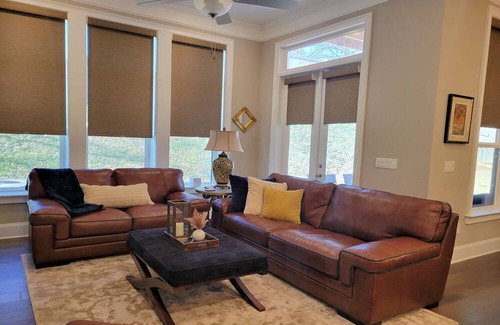 Woodstock House | Lovely new home in a quiet gated community within 1 mile from Downtown Woodstock