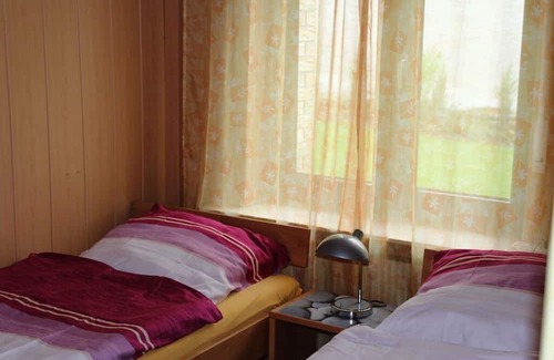 Kempenfeldrom Apartment | Holiday apartment Haus Heidegarten terrace