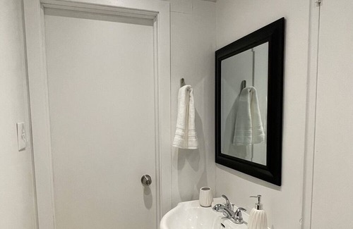 Toronto Apartment | Unit 4D - Large Bedroom with private bathroom, work desk, WI-FI and parking