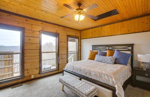Celina Cabin | Peaceful Celina Cabin w/ Hot Tub & Lake View!