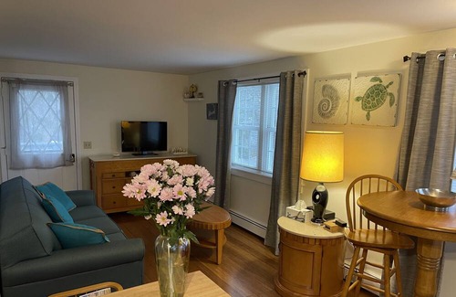 Northwest Harwich Apartment | Adorable Newly Renovated Cape Cod Cozy Apartment.