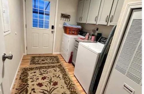 John Day House | New Home in Quiet Neighborhood