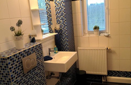 Grebenstein Apartment | Ferienwohnung im Grünen