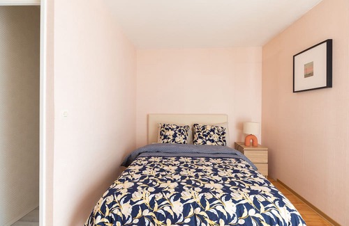 Noisiel Apartment | Appartement Spacieux/ Disneyland/paris/wifi/bureau