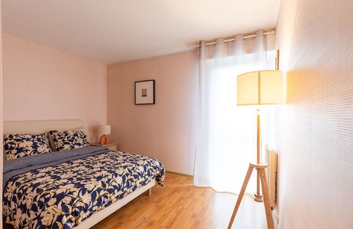 Noisiel Apartment | Appartement Spacieux/ Disneyland/paris/wifi/bureau