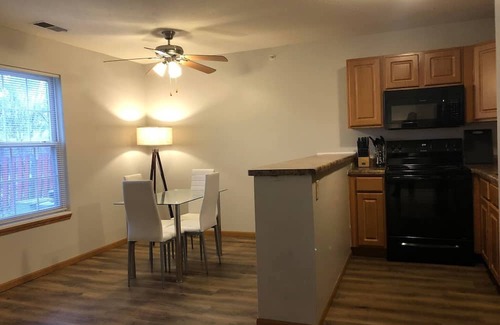 Bloomington Apartment | 3 Bedroom apartment - Close to Rivian