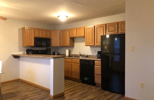 Bloomington Apartment | 3 Bedroom apartment - Close to Rivian