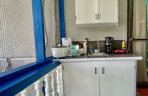 Koror Apartment | Ngermid Oasis - Studio With Kitchenette & Pool View