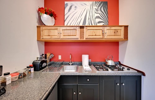 Crestone Apartment | ‘The Penthouse’ Crestone Studio w/ Private Balcony