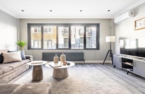 Sisli Apartment | Two-Bedroom Apartment