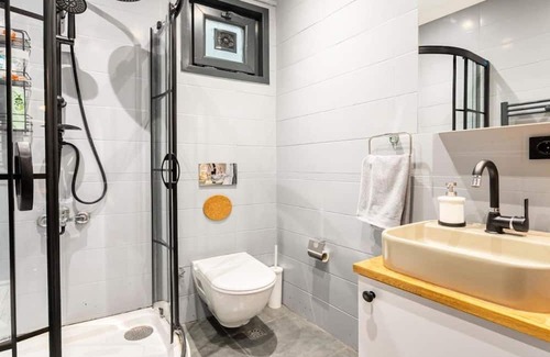 Sisli Apartment | Two-Bedroom Apartment