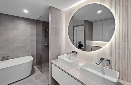 Shell Cove Apartment | NEW Luxury 3 bedroom waterfront Apartment at Shell Cove NSW 2529