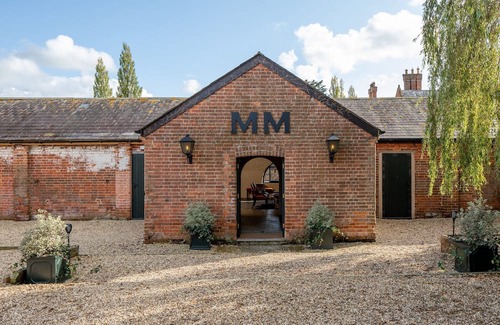 Marshwood Cottage | This property is great for those looking for a quiet holiday home in the countryside.