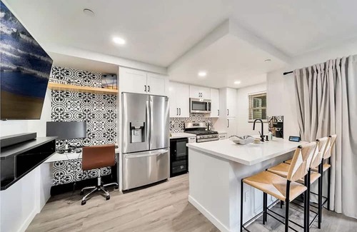 Rancho Mission Viejo Condo | Cozy condo near town & beach with full kitchen.