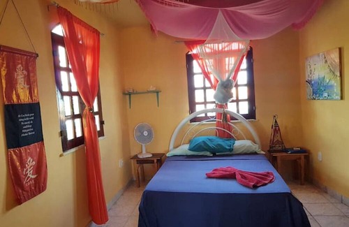 Canoa Quebrada Villa | Villa with kitchen Wi-Fi, parking, garden. Central