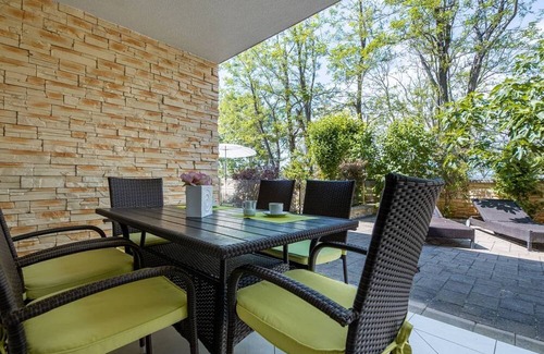 Soline Apartment | Two bedroom apartment near beach Soline, Krk (A-21714-b)
