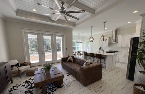 Panacea House | Florida Coastal Cottage with Pool