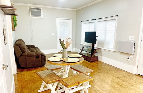 Cleveland Apartment | It’s serenity and comfort in our cozy home, a simple place to relax and unwind!