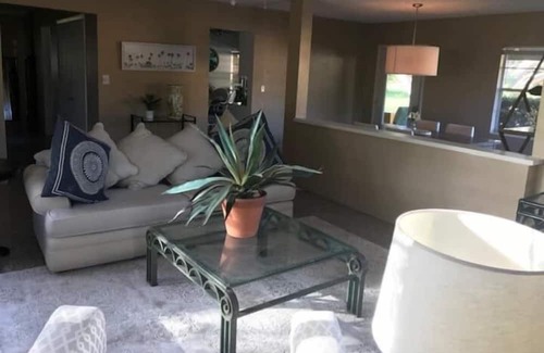 Sebastian Apartment | 3 Bedroom 838868 by Houzlet