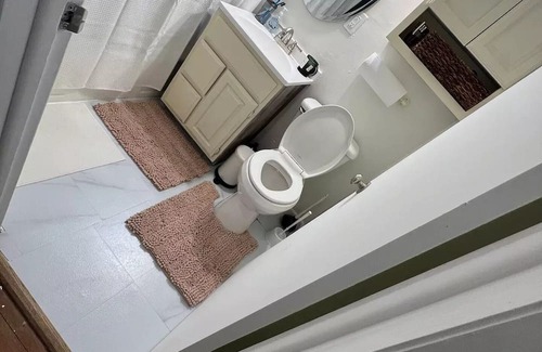 Brown Deer House | Cute 3 Bedroom Home in Beautiful Brown Deer