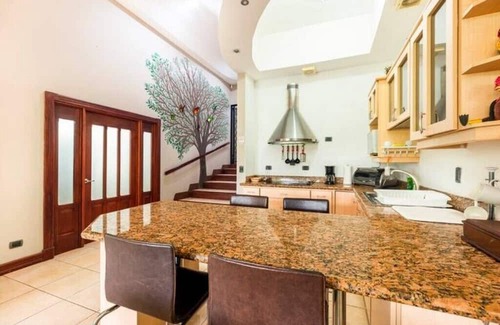 Coyolar Villa | ☼ 𝓛𝓪 𝓡𝓮𝓰𝓲𝓪 ☼ Luxury Vacation Quinta