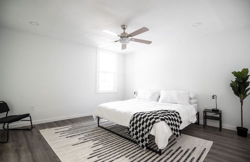 Windsor Park House | Jefferson House near Downtown Indy