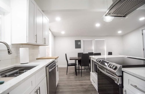 Windsor Park House | Jefferson House near Downtown Indy