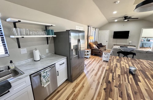 Lake Brownwood House | Secluded Lake Home + Hot tub + Large Deck + Grill