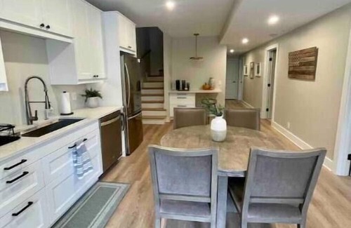 Thompson's Station House | Leipers Fork Guest Favorite, central to Franklin