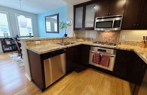 Aliso Viejo House | PANORAMIC MERIDIAN RESIDENCE