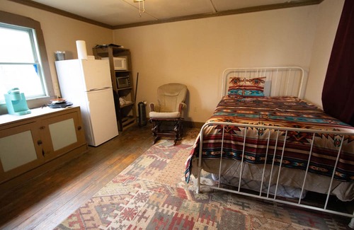 Plantersville Cabin | Charming Country Cabin