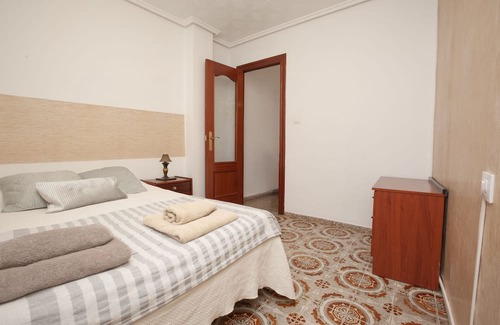 Aldaia Apartment | Acogedor Apartamento Valencia, 3 Habitaciones, Cerca del Aeropuerto y la Playa