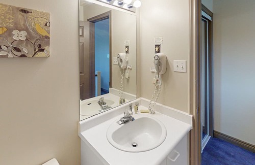 Craigleith House | North Creek Resort, Unit 515 | Mountain condo with ski-in/ski-out access
