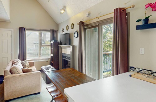 Craigleith House | North Creek Resort, Unit 515 | Mountain condo with ski-in/ski-out access