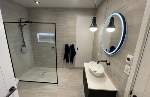 Te Puna House | The Guesthouse @ Te Puna